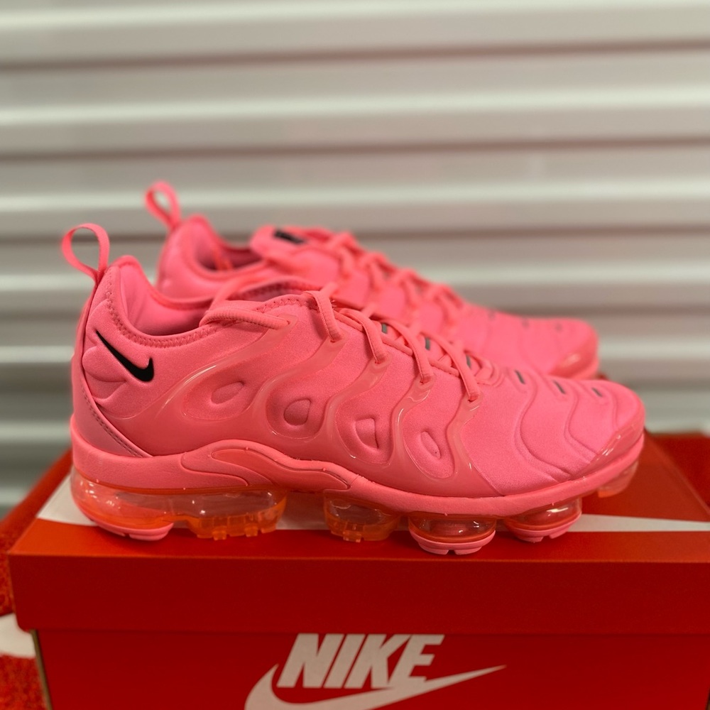 Vapormax Plus “Bubblegum” Size: 12W/10.5M
